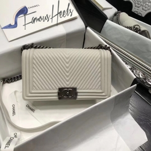 Chanel Boy Bag White 25cm CBoy42114667888 